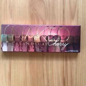 New Urban Decay Naked Cherry eyeshadow palette